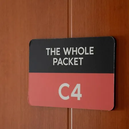 The Whole Packet C4 Center With Parking Apartment Larissa